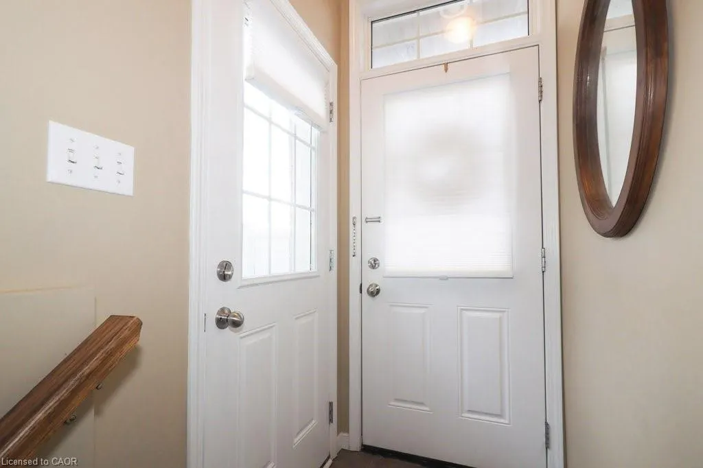 240 Westmeadow Drive, #D13