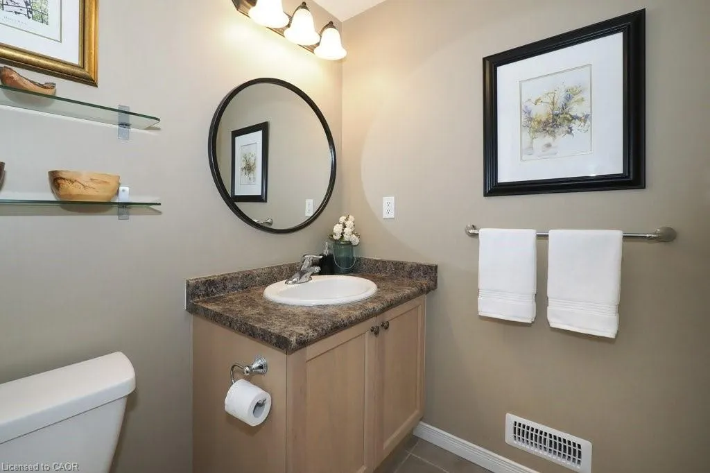 240 Westmeadow Drive, #D13