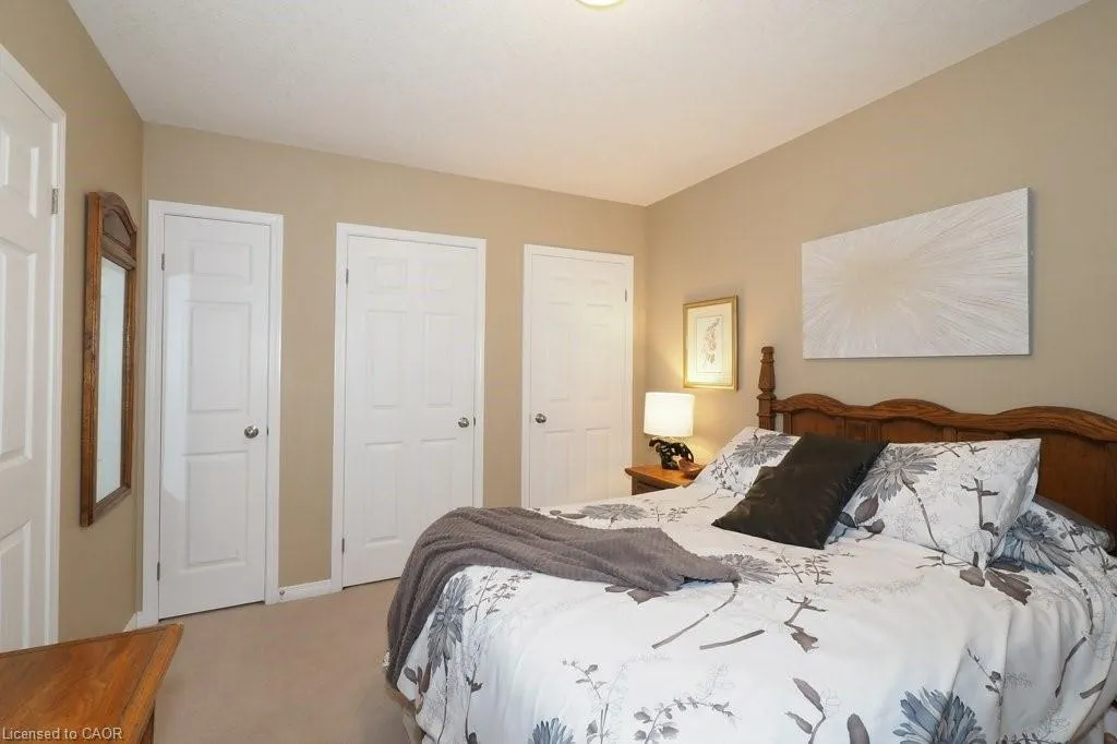 240 Westmeadow Drive, #D13