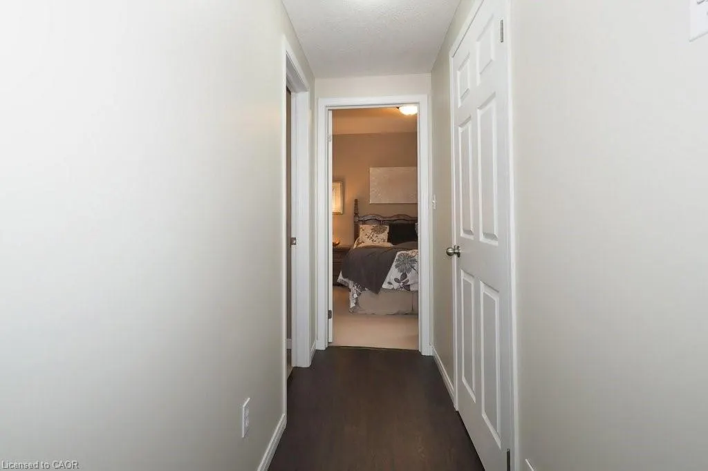 240 Westmeadow Drive, #D13