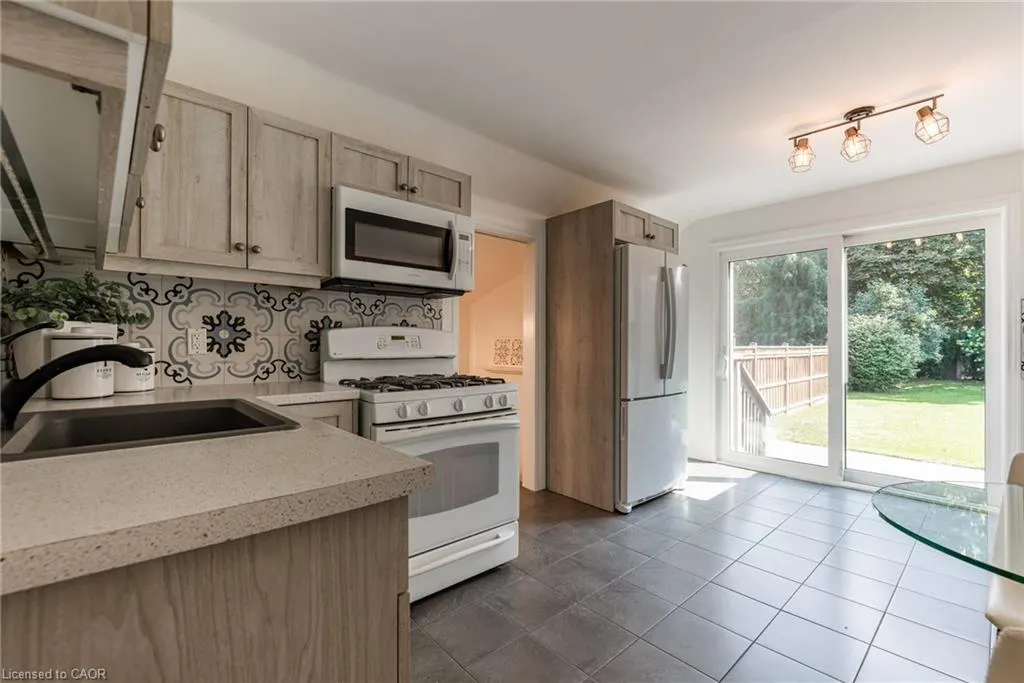 53 Bayview Drive