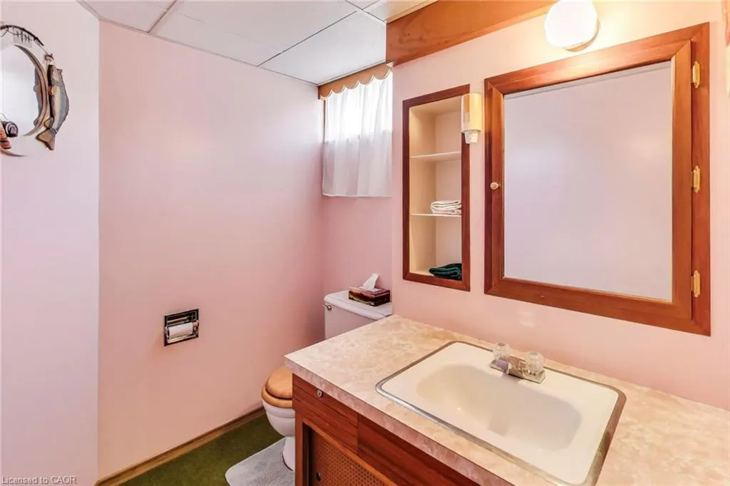 5 Woodsview Place