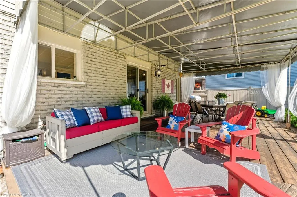 124 Carmine Crescent