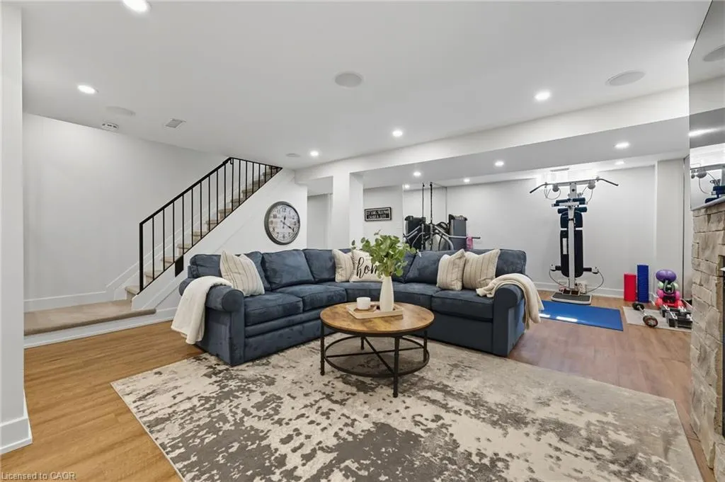 124 Carmine Crescent