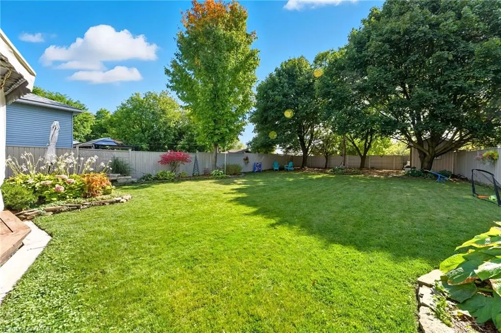 124 Carmine Crescent