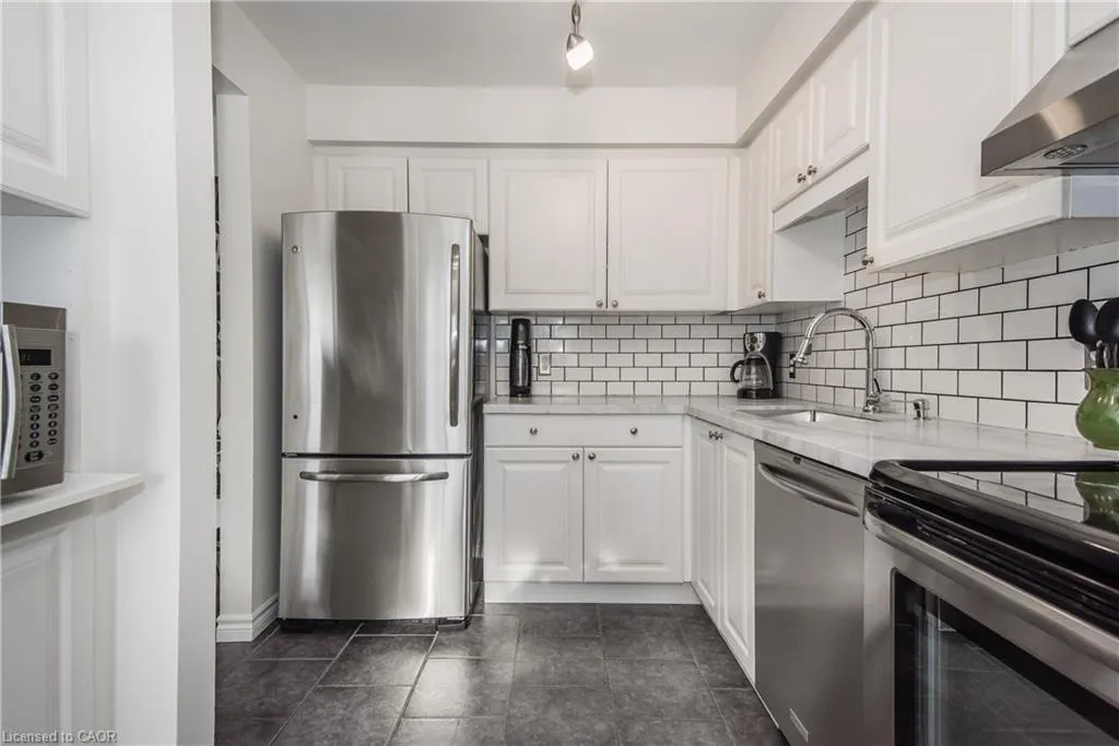 350 Erbsville Road, #7