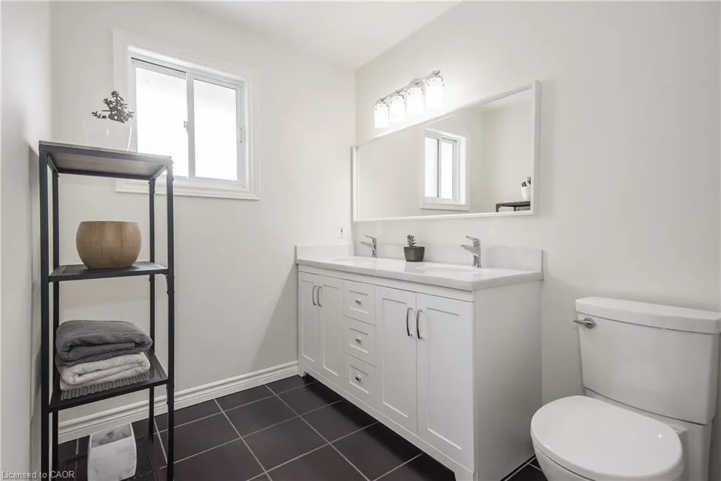 350 Erbsville Road, #7