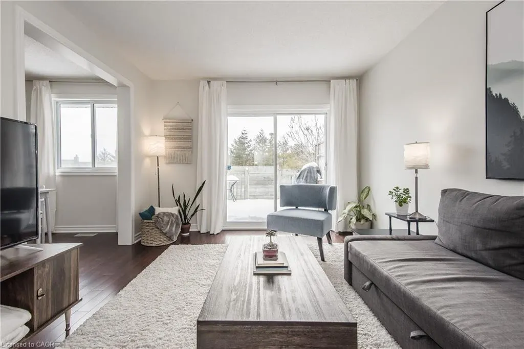 350 Erbsville Road, #7