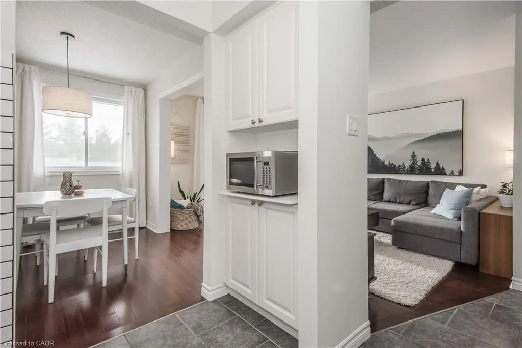 350 Erbsville Road, #7