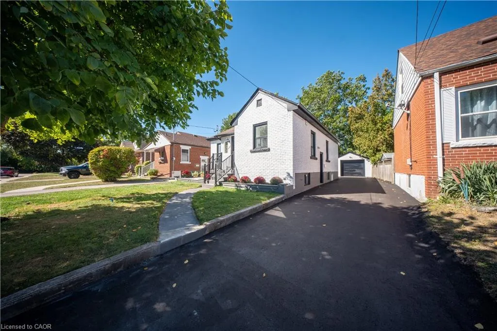 48 Woodbridge Road