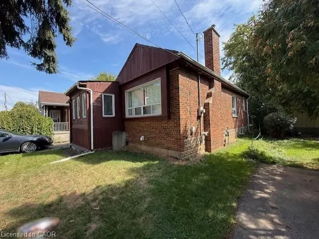 77 Emerson Street
