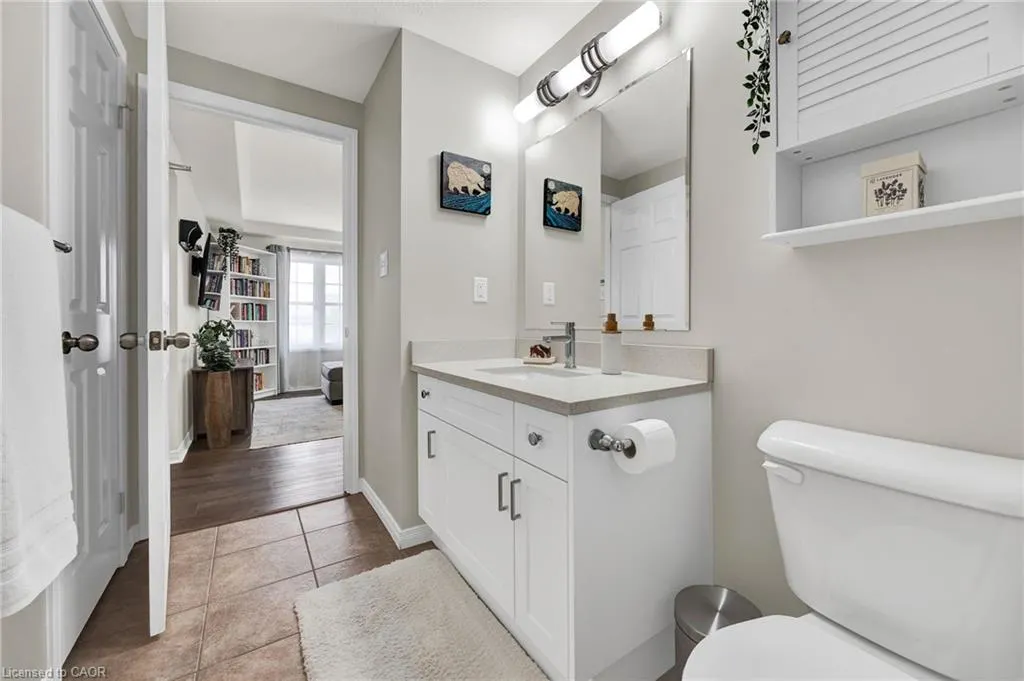 1460 Highland Avenue W, #11C