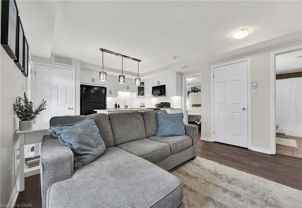 1460 Highland Avenue W, #11C