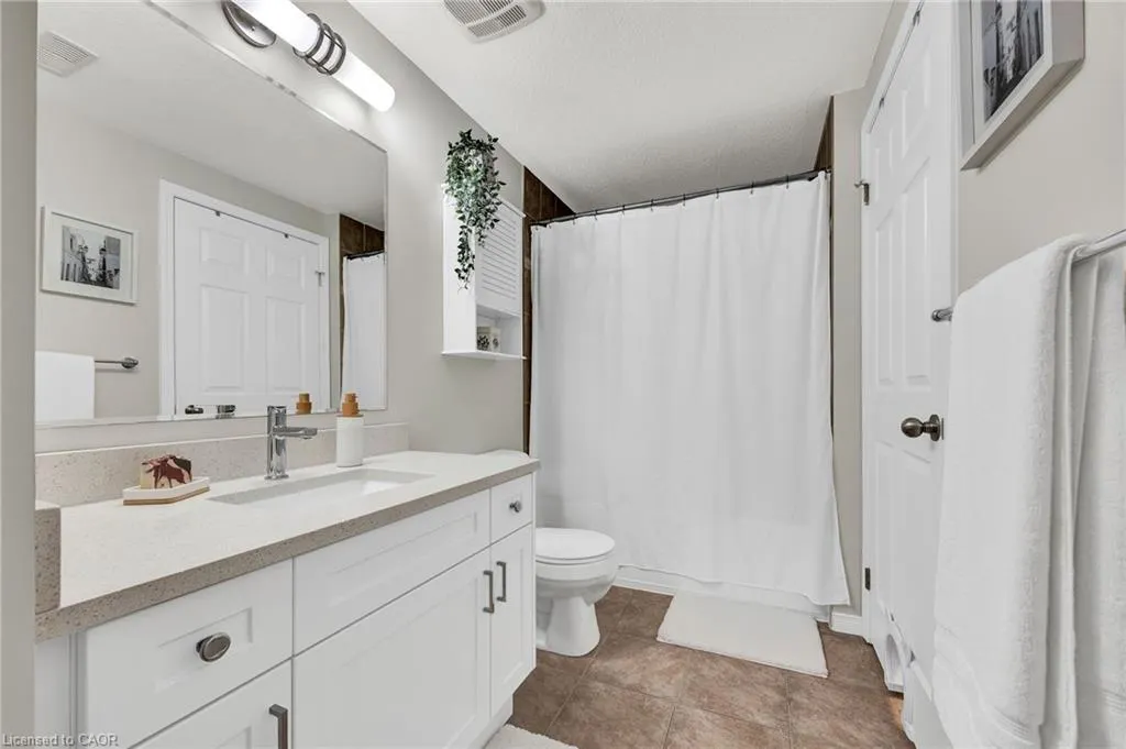 1460 Highland Avenue W, #11C