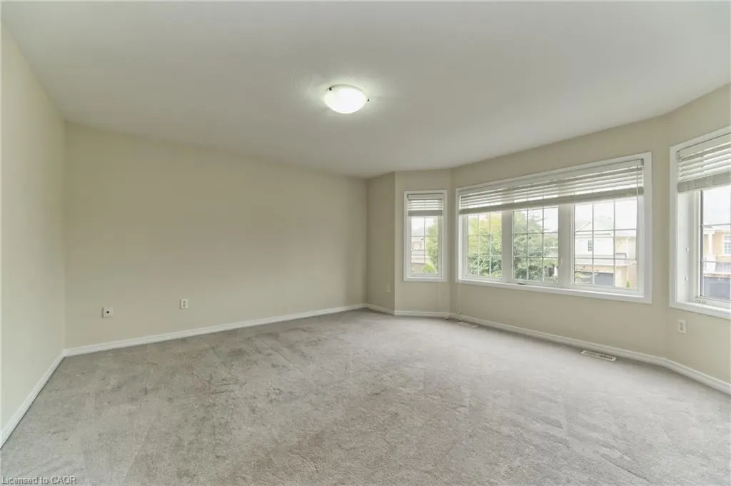 126 Merrilee Crescent