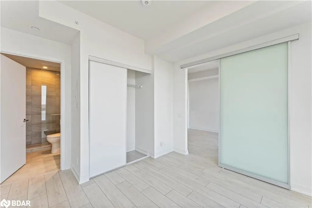 39 Mary Street, #1710