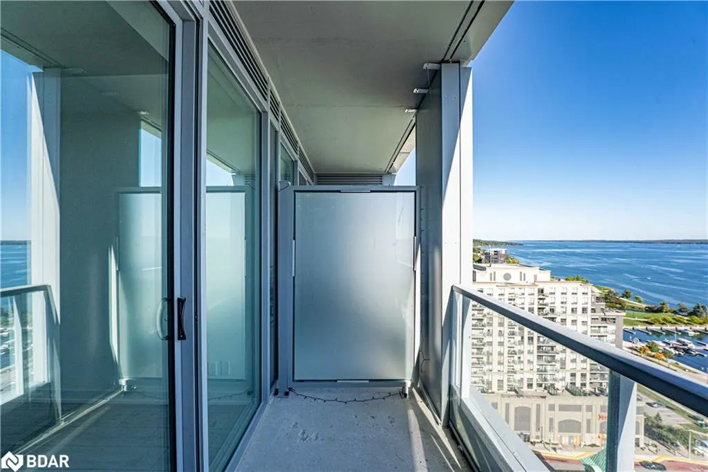 39 Mary Street, #1710