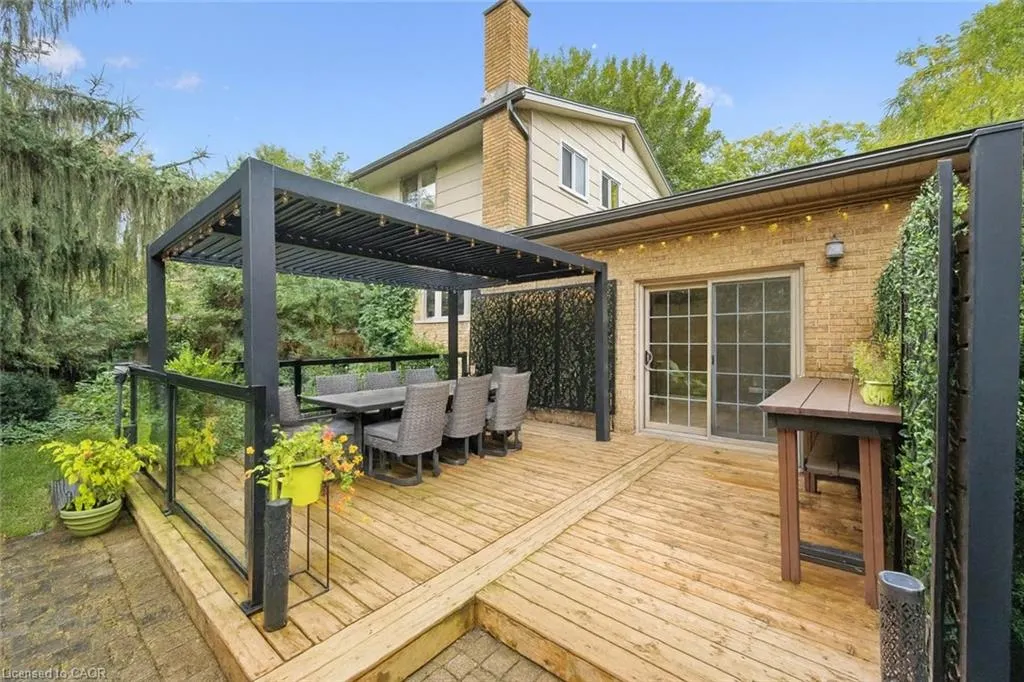 4 Berkley Place