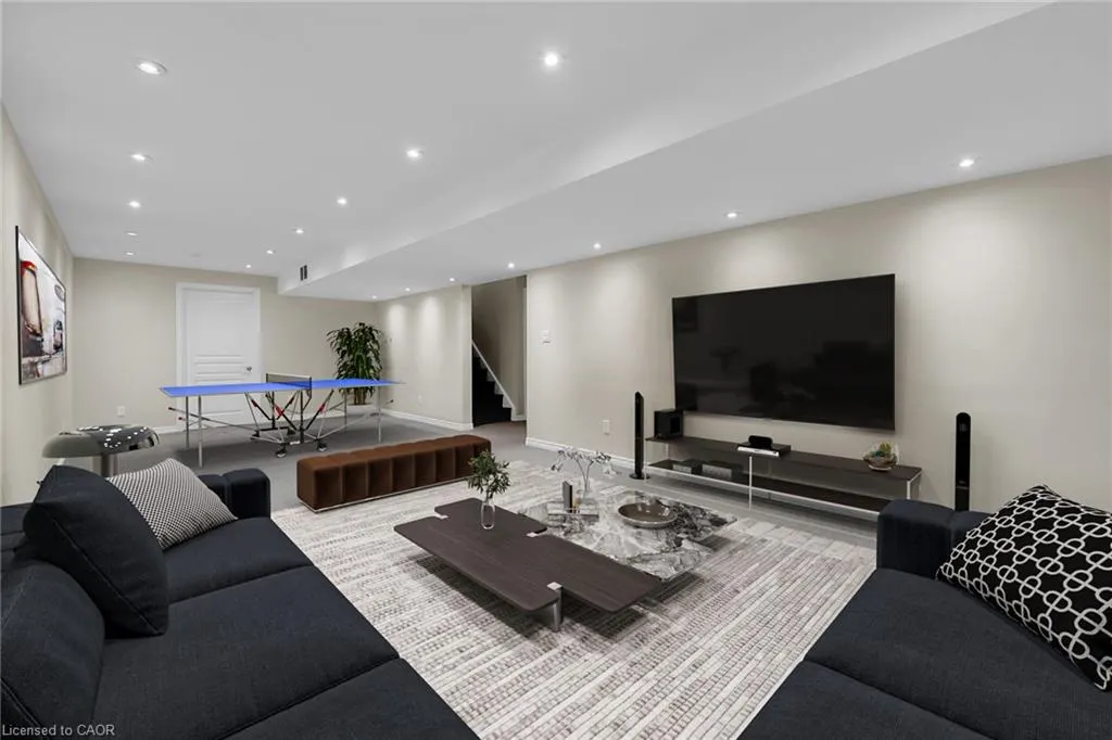 24 Manorwood Drive