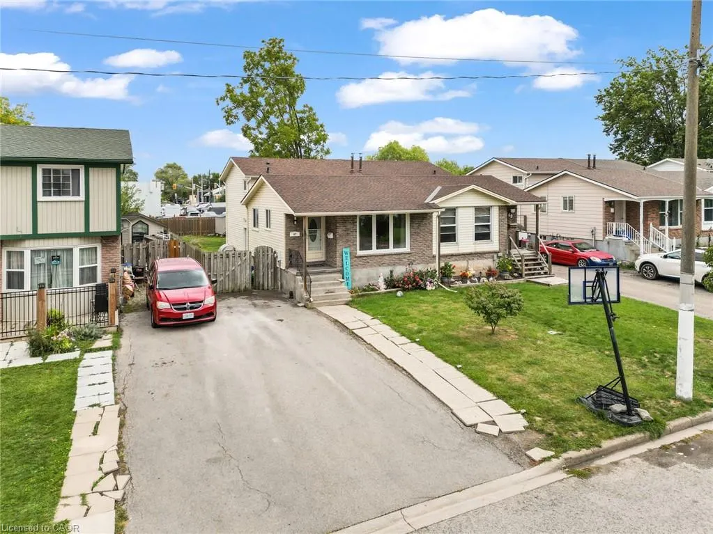 47 Canterbury Drive
