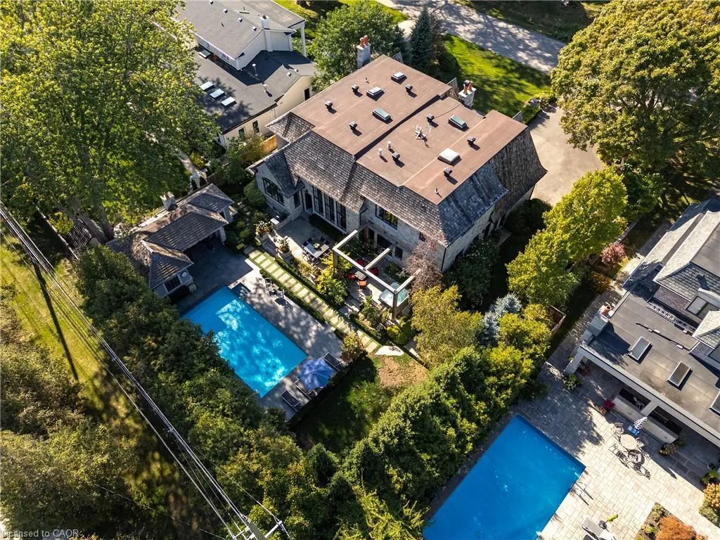 1324 Cambridge Drive