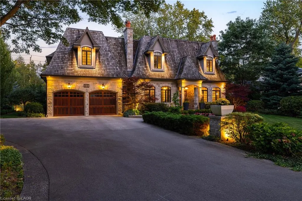 1324 Cambridge Drive