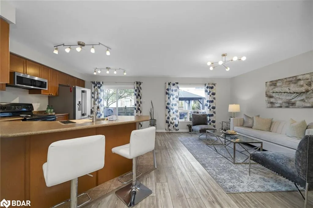 773 Johnson Heights