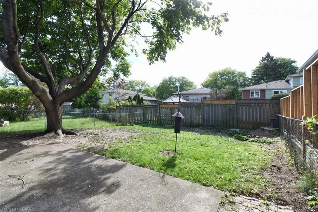 1327 Janina Boulevard