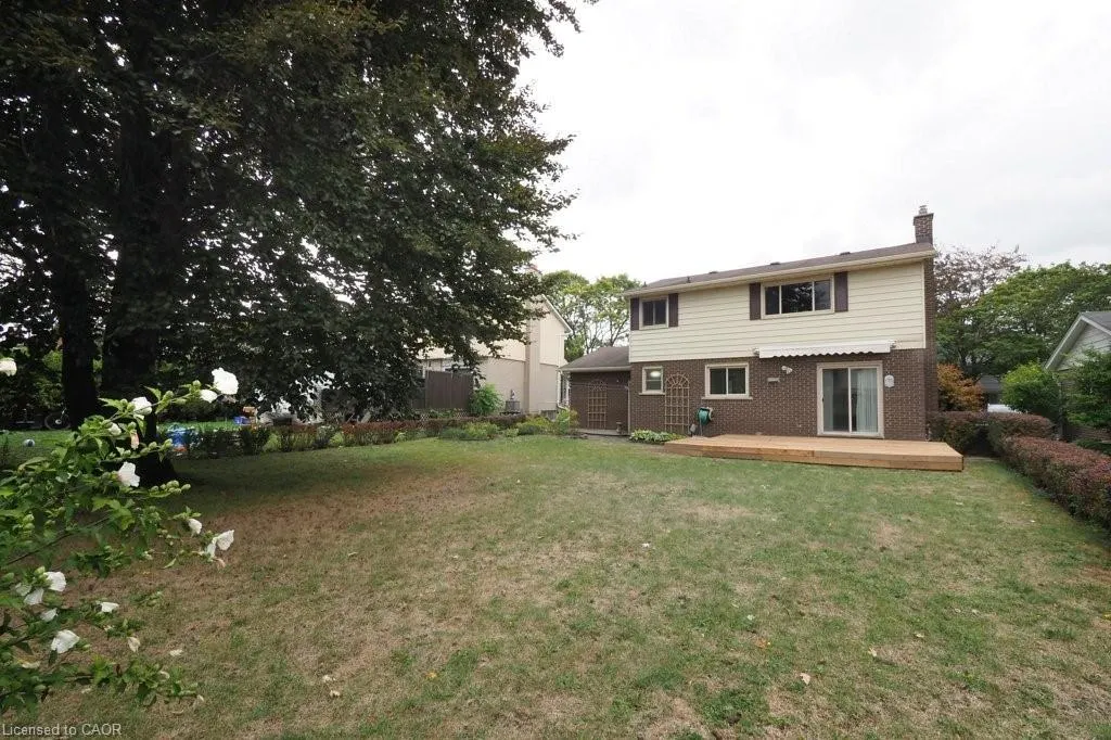 15 Niagara Road