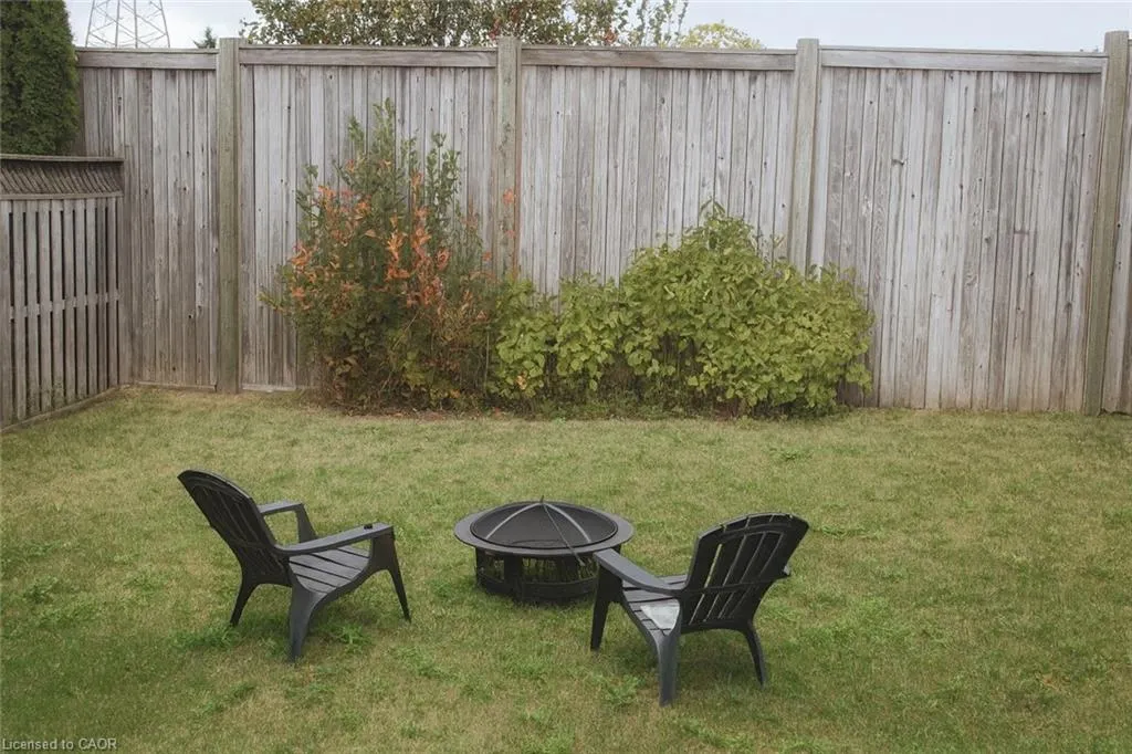 583 Windflower Crescent