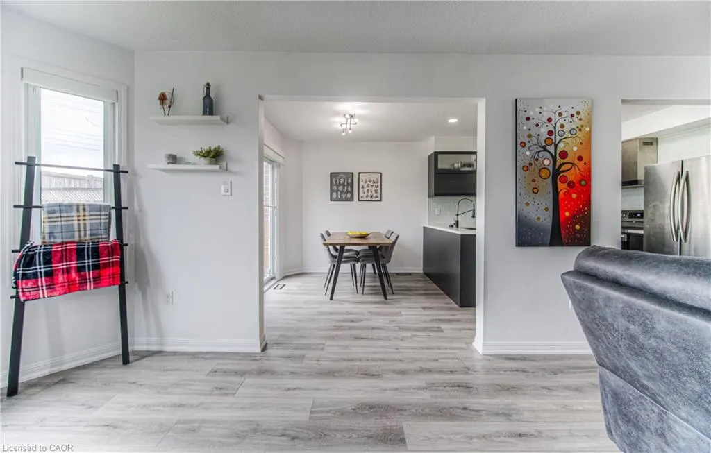 583 Windflower Crescent