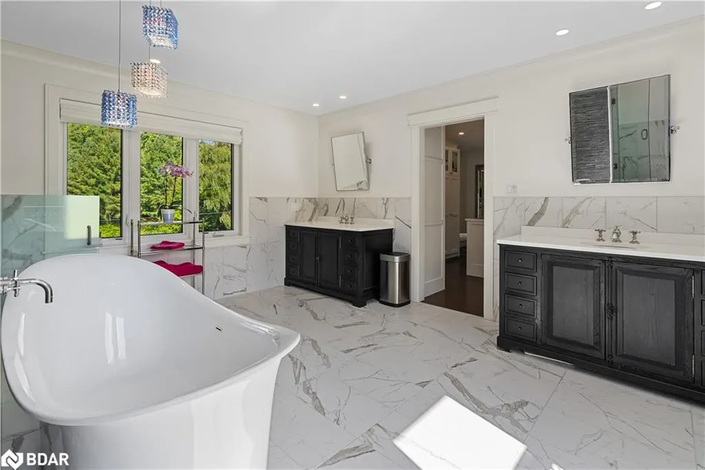419 Goodwood Rd Road