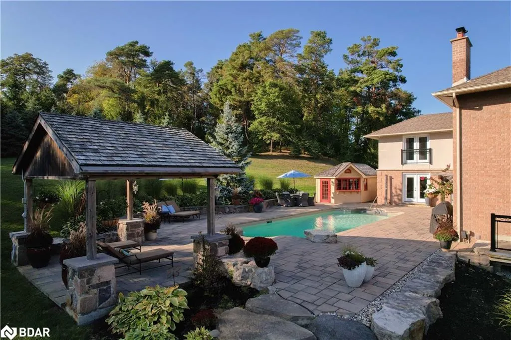 419 Goodwood Rd Road