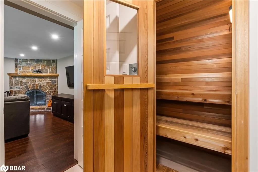 419 Goodwood Rd Road