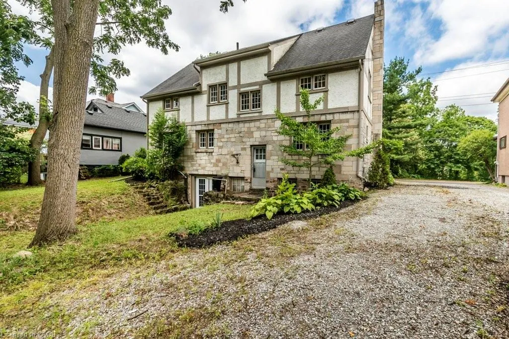 128 River Road