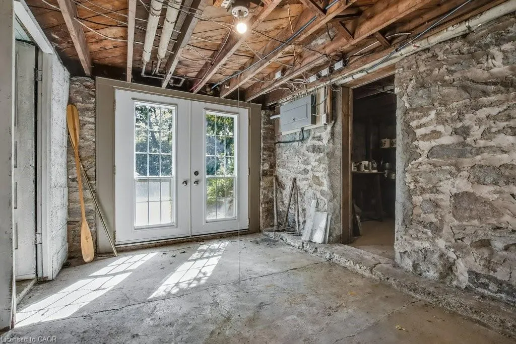 128 River Road