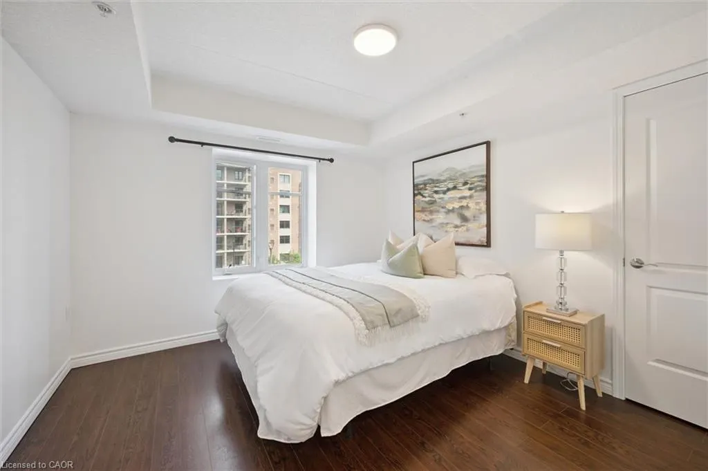 776 Laurelwood Drive, #307