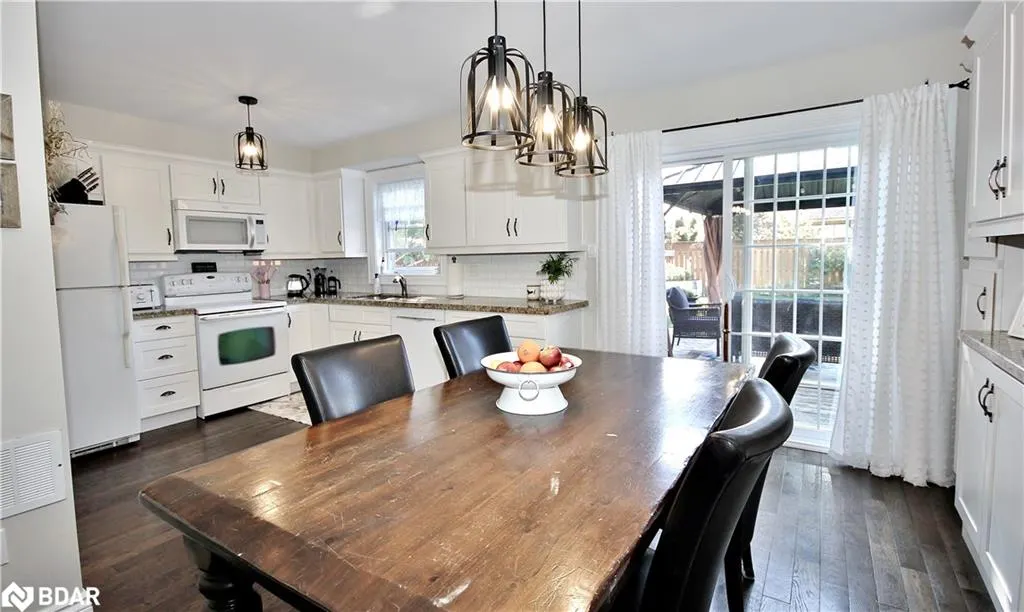 1084 Winnifred Court