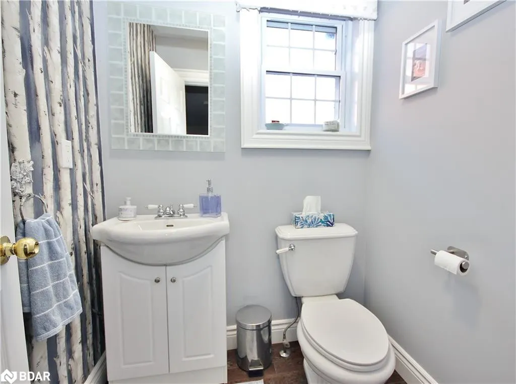 1084 Winnifred Court