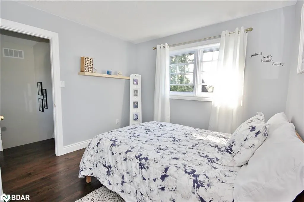 1084 Winnifred Court