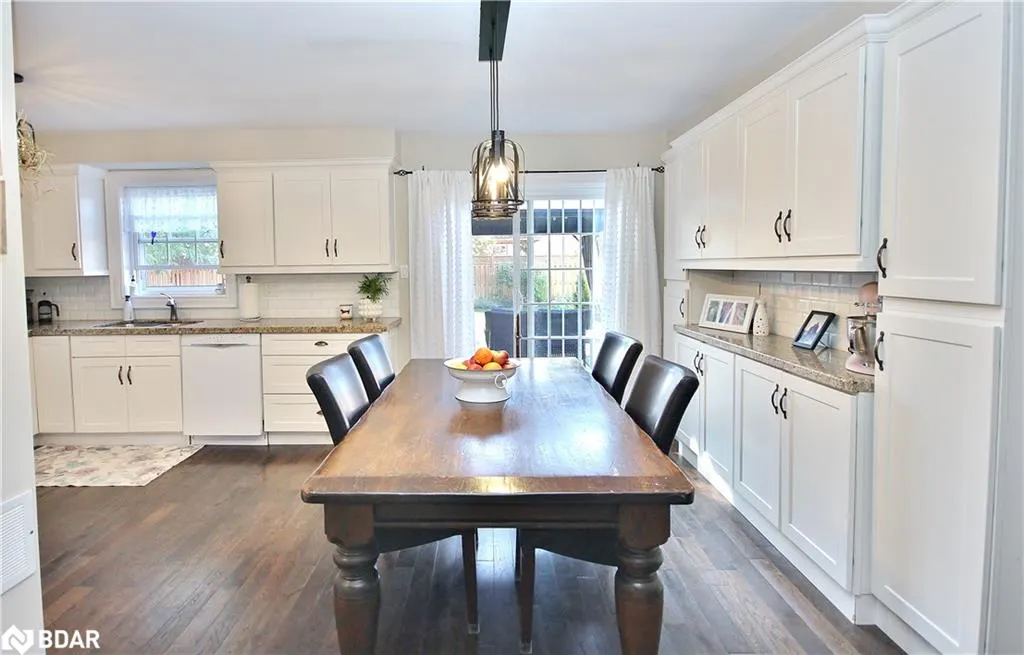 1084 Winnifred Court