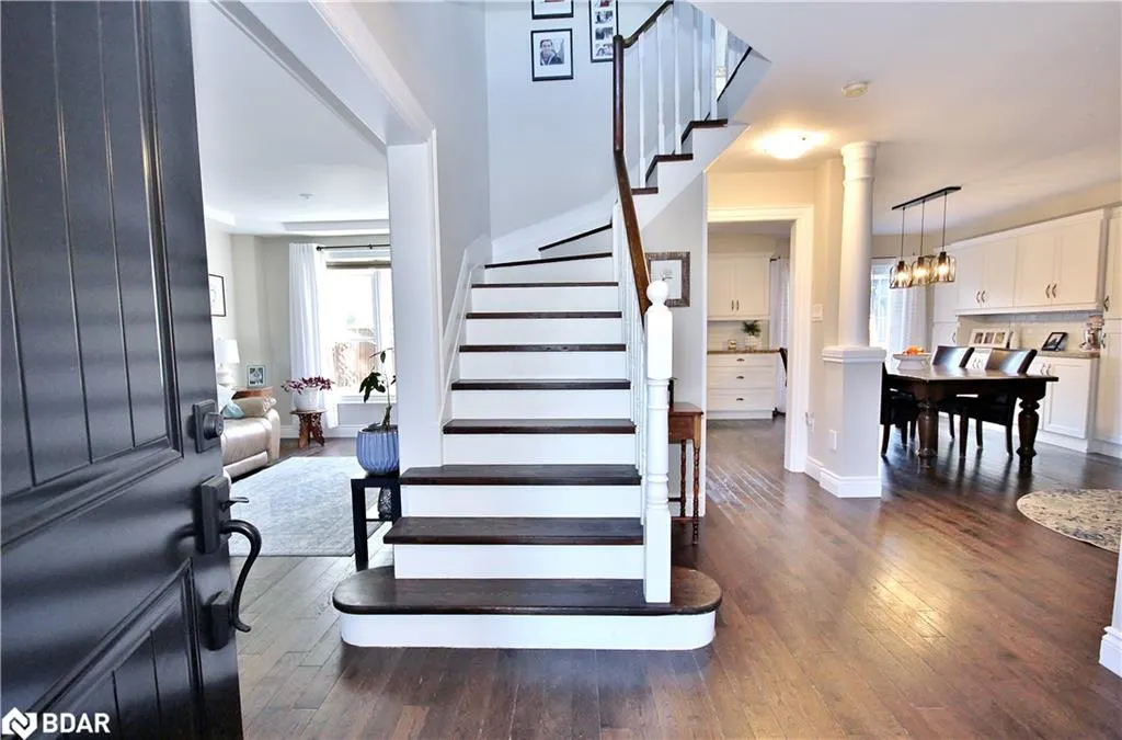 1084 Winnifred Court