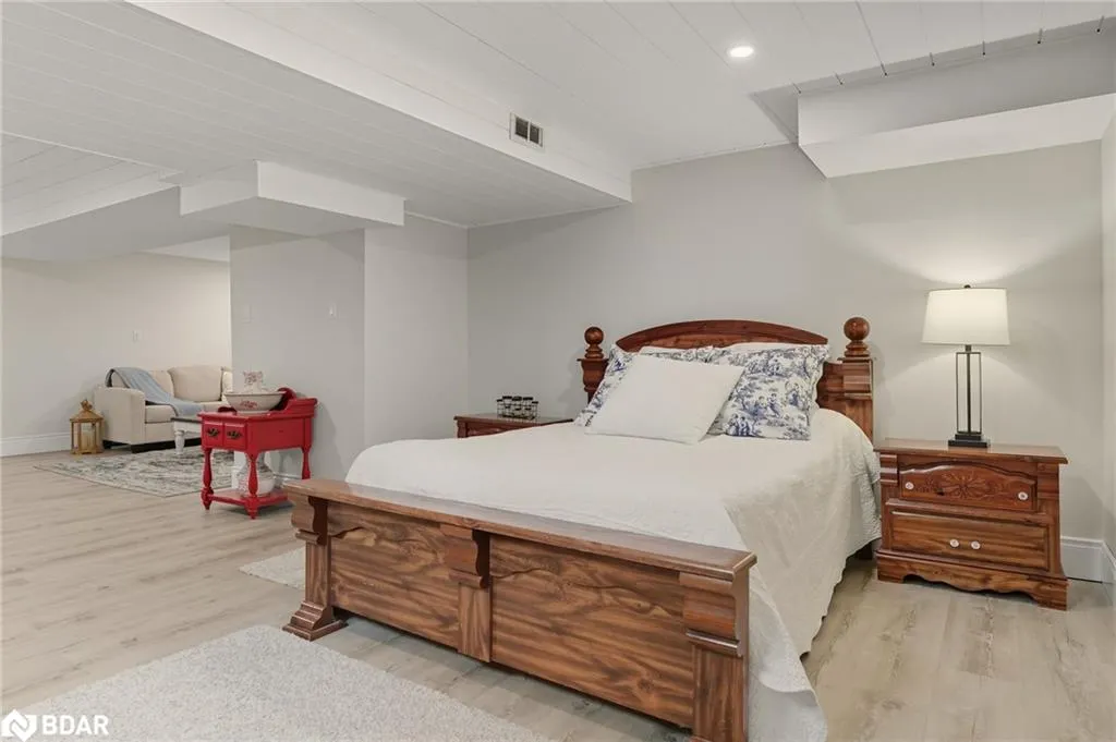99 Highland Drive