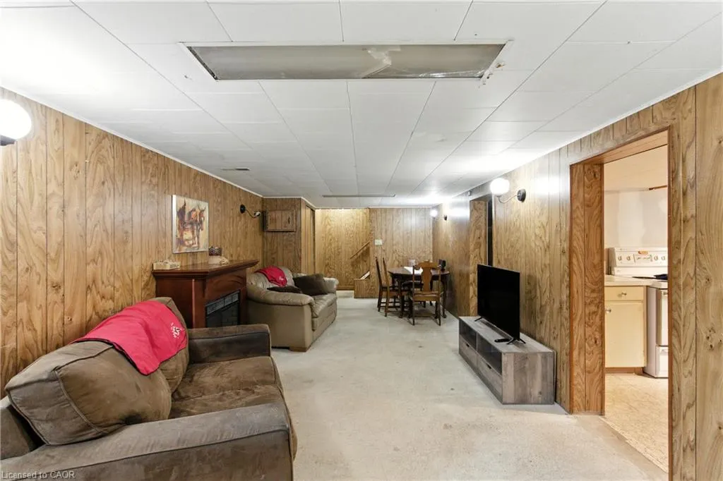 10 Riverview Boulevard
