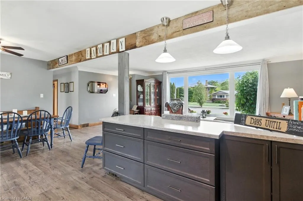 10 Riverview Boulevard