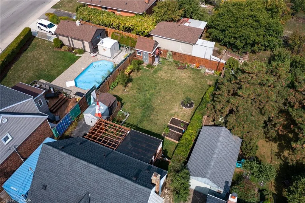 3 Montrose Avenue