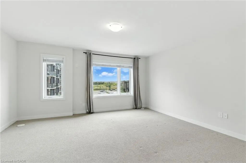 590 North Service Road, #4