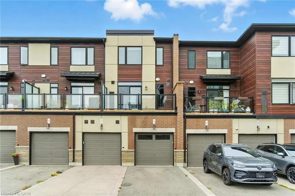 590 North Service Road, #4