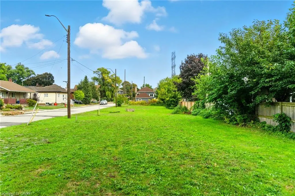 10 Knapmans Drive