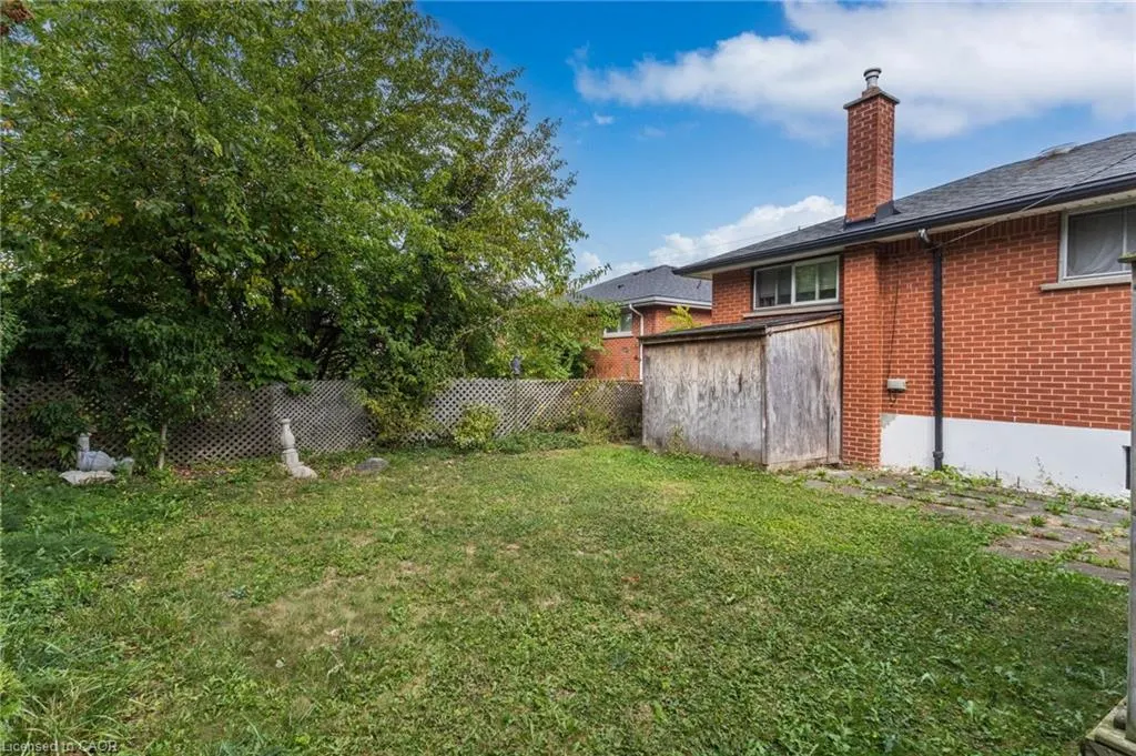 642 Upper Ottawa Street